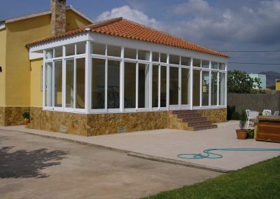 cerramiento color blanco