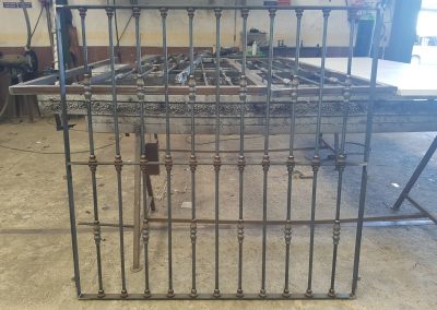 reja simple con macollas (Custom)